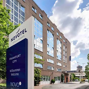 Novotel Frankfurt 4*, Frankfurt am Main Almanya
